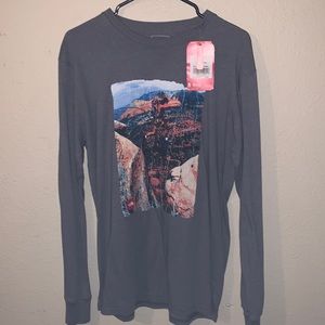 Mens long sleeve northface graphic tee shirt
